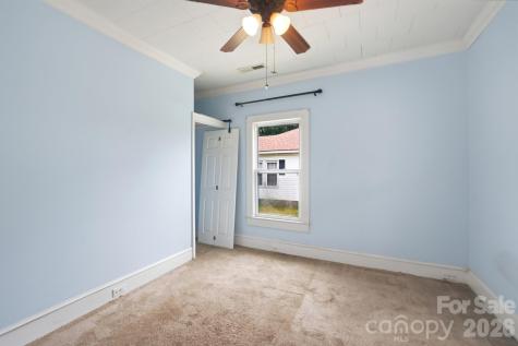 1002 N Ridge Avenue Kannapolis NC 28083