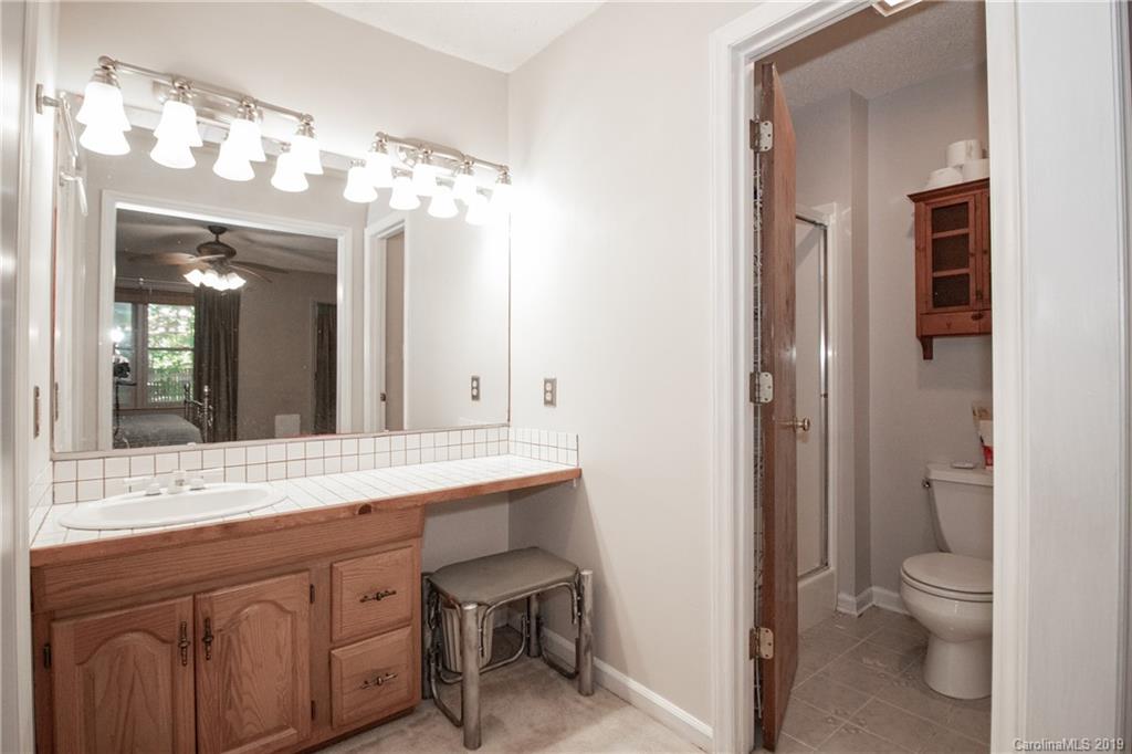 5024 Mount Holly Huntersville Road Charlotte NC 28216