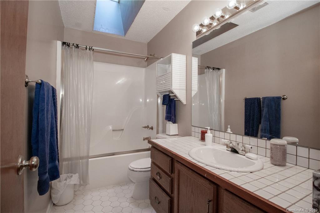 5024 Mount Holly Huntersville Road Charlotte NC 28216