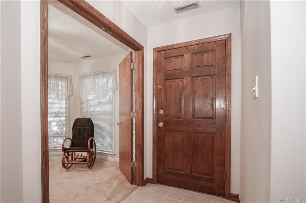 5024 Mount Holly Huntersville Road Charlotte NC 28216