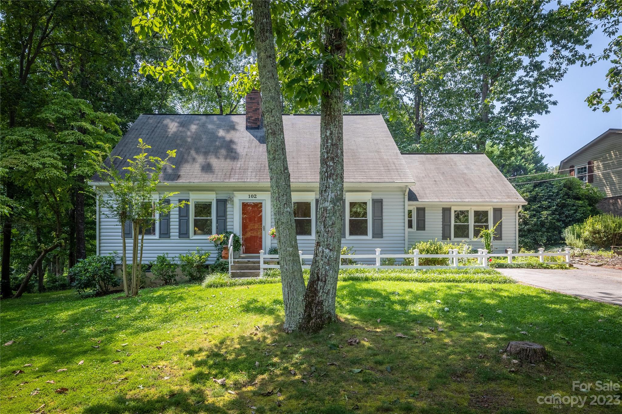 102 Oak Dale Lane Morganton NC 28655