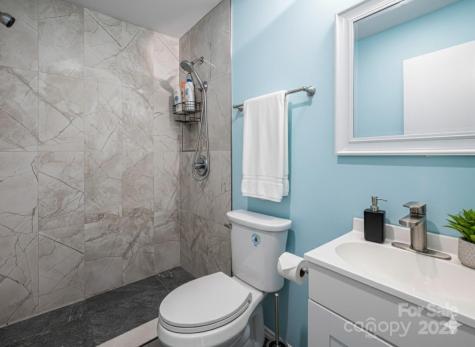 101 Heather Drive Asheville NC 28806