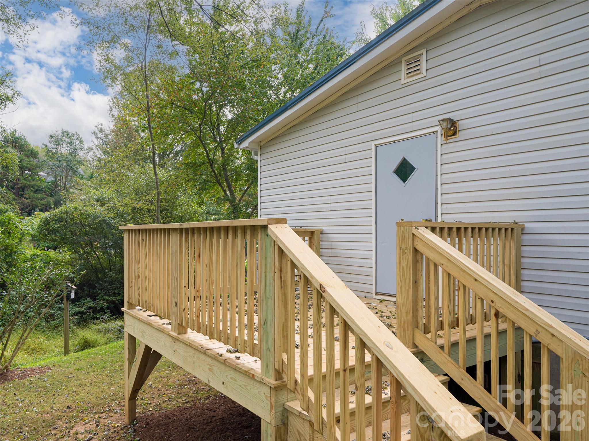 101 Heather Drive Asheville NC 28806