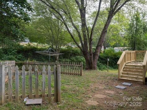 101 Heather Drive Asheville NC 28806