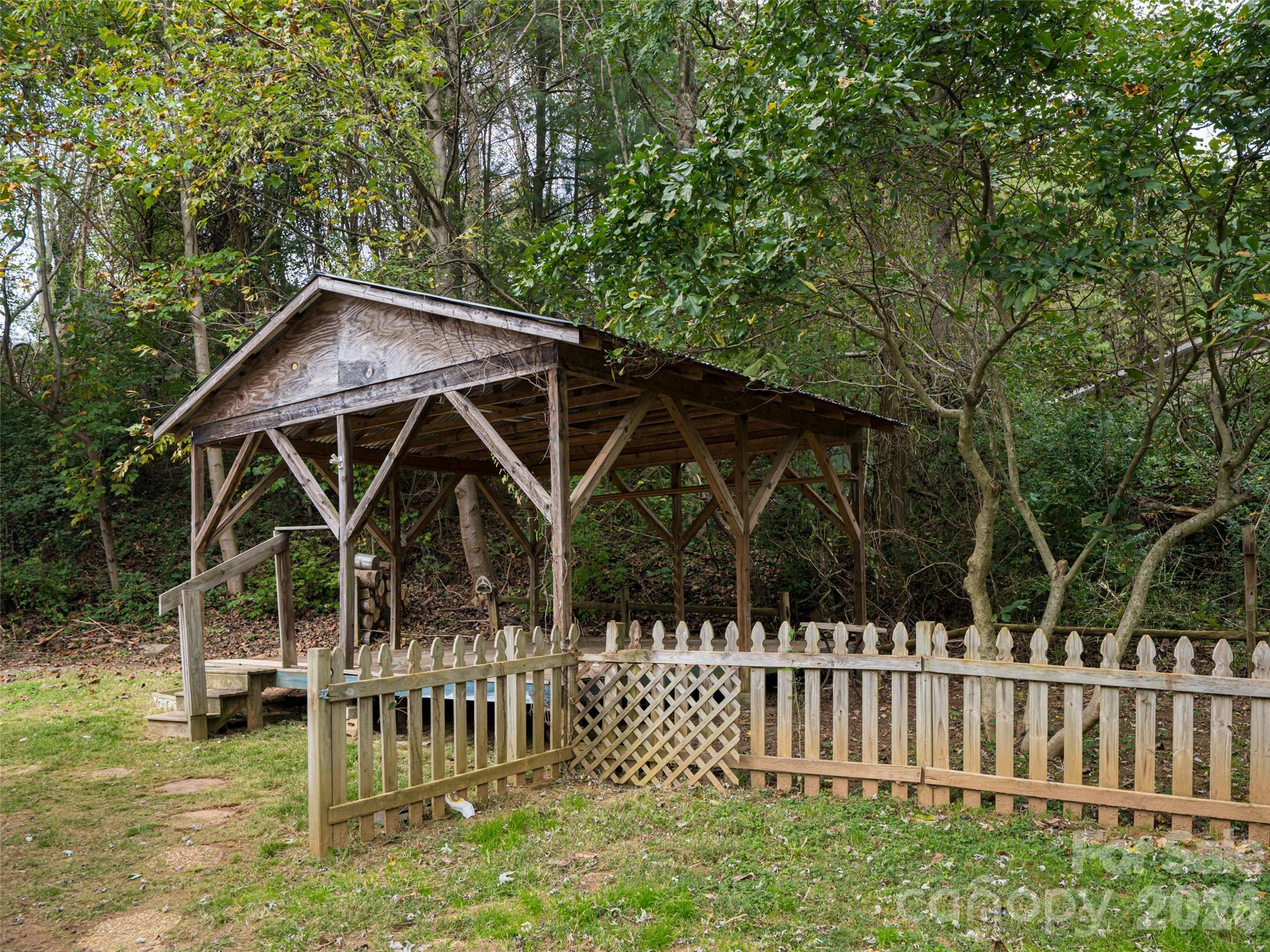 101 Heather Drive Asheville NC 28806