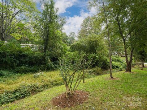 101 Heather Drive Asheville NC 28806