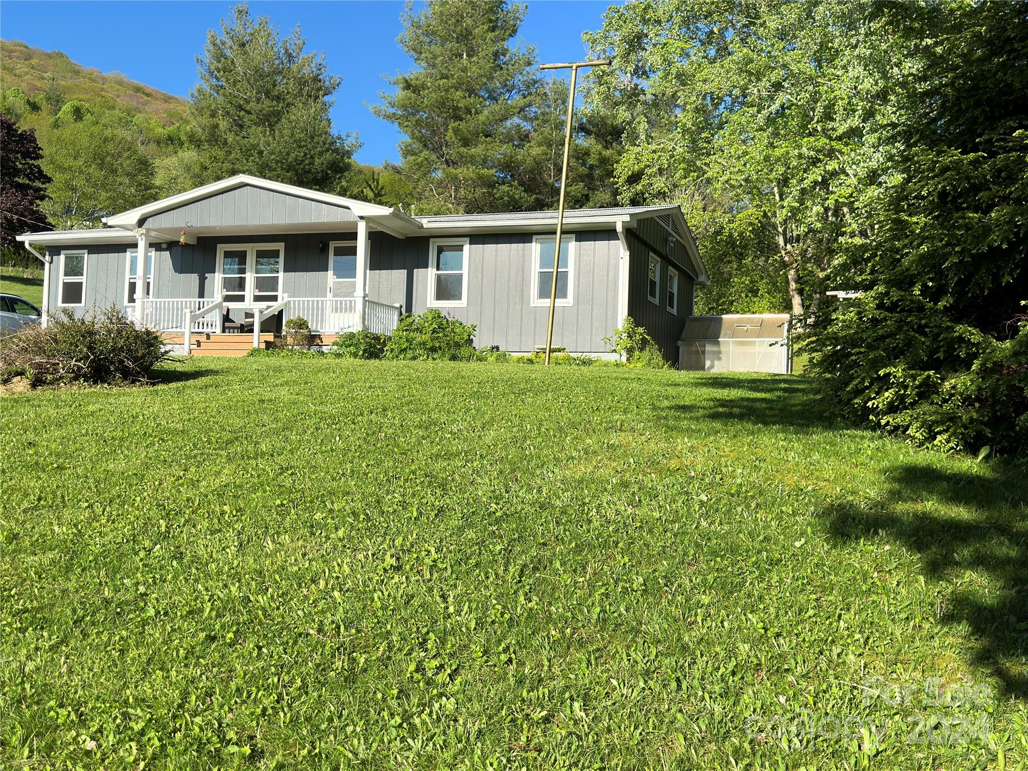 34 Cynthia Lane Banner Elk NC 28604