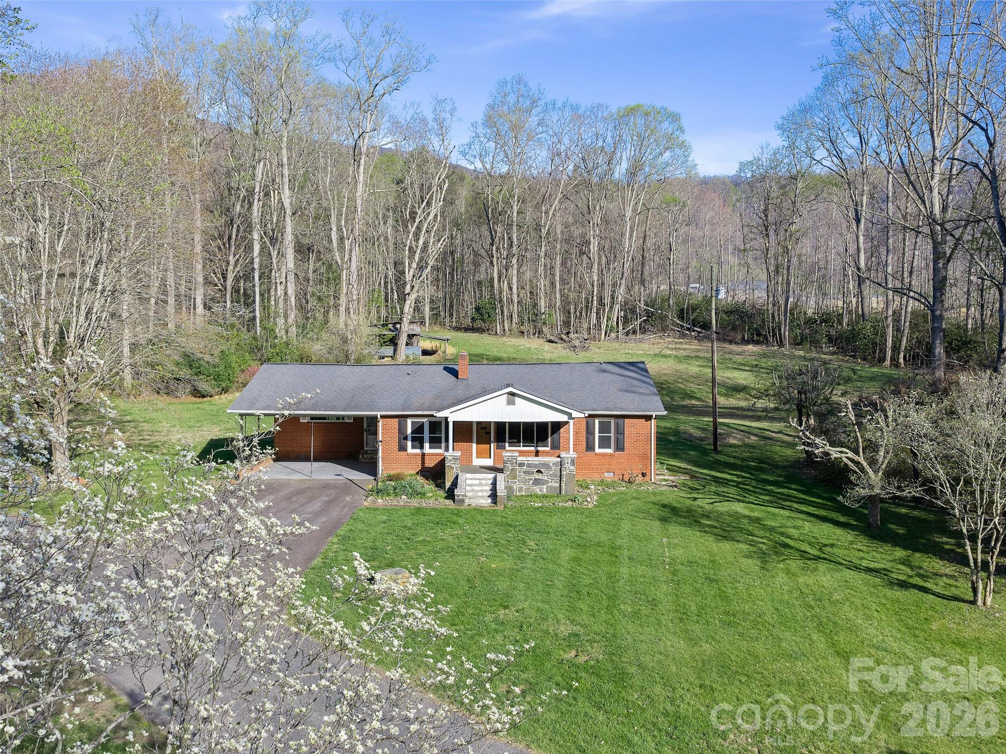 58 Possum Trot Road Bakersville NC 28705