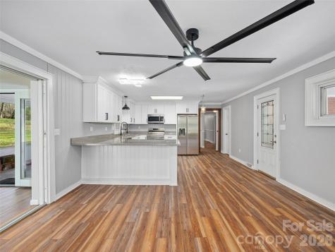 58 Possum Trot Road Bakersville NC 28705