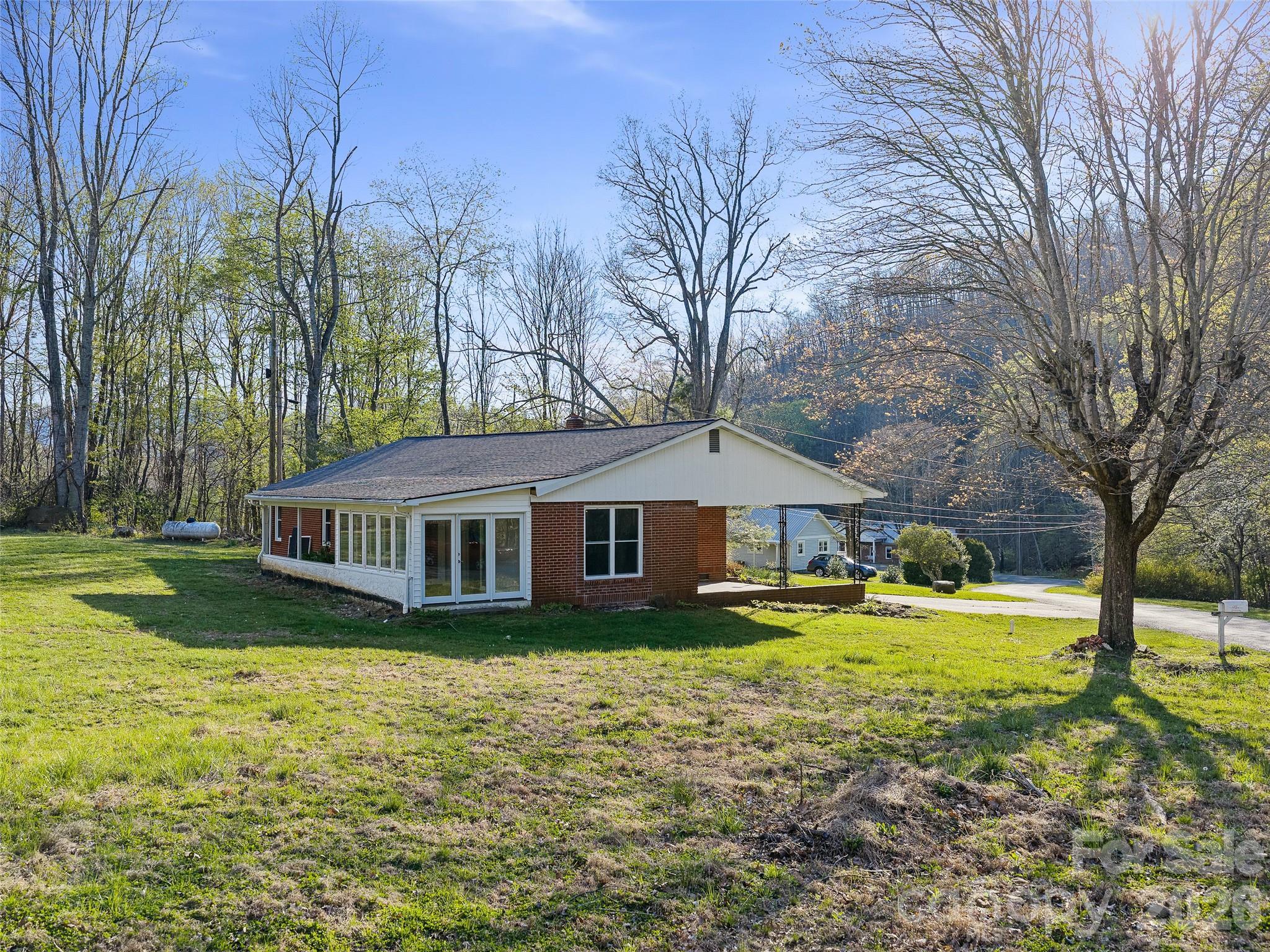 58 Possum Trot Road Bakersville NC 28705