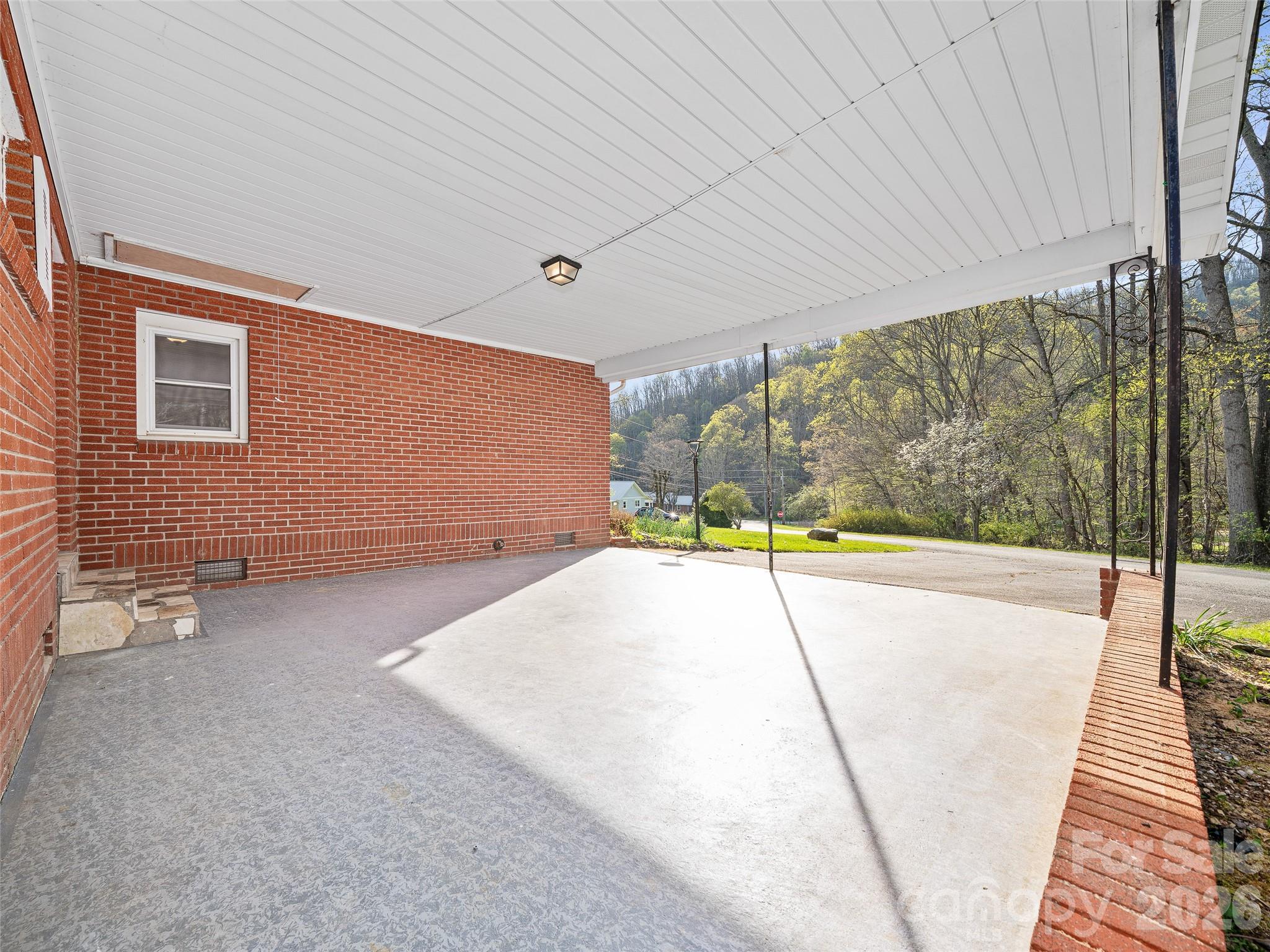 58 Possum Trot Road Bakersville NC 28705