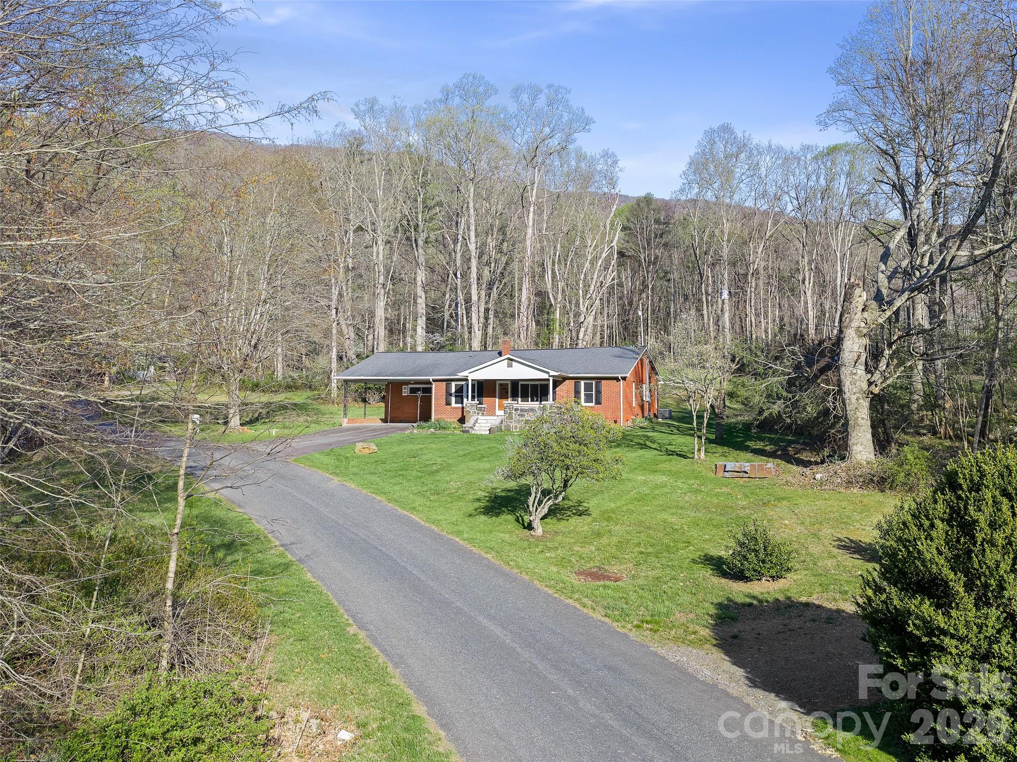 58 Possum Trot Road Bakersville NC 28705