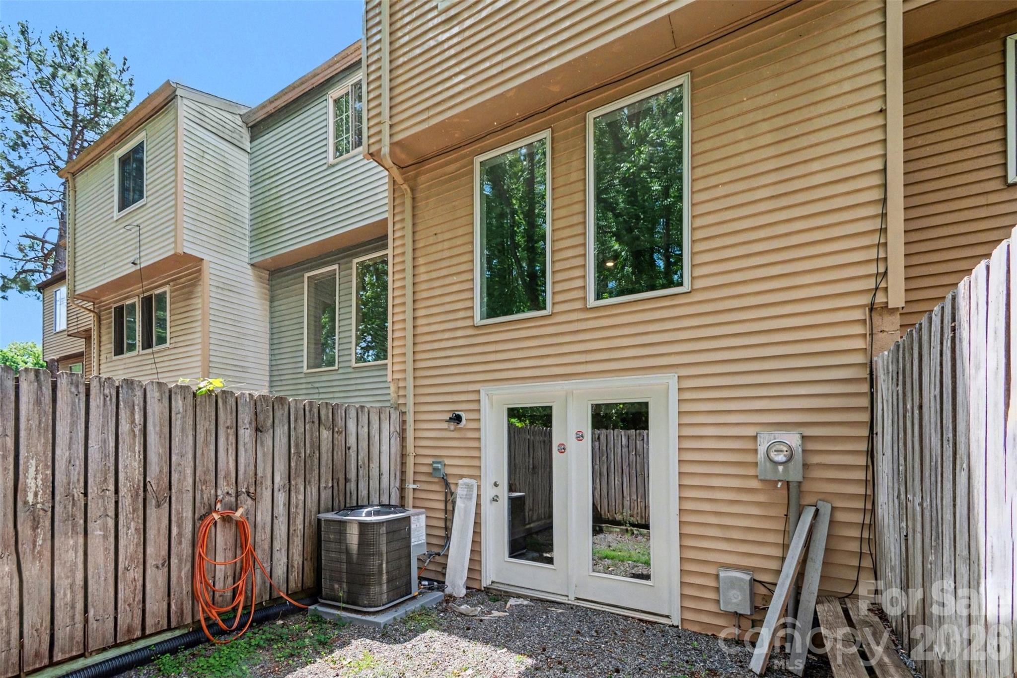 7609 Holly Grove Court Charlotte NC 28227