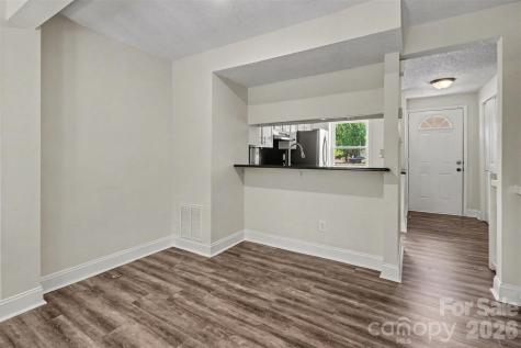 7609 Holly Grove Court Charlotte NC 28227