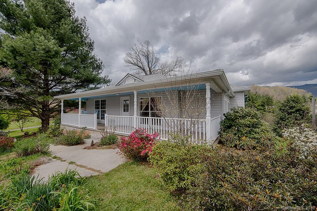 135 Hampton Street Sylva NC 28779