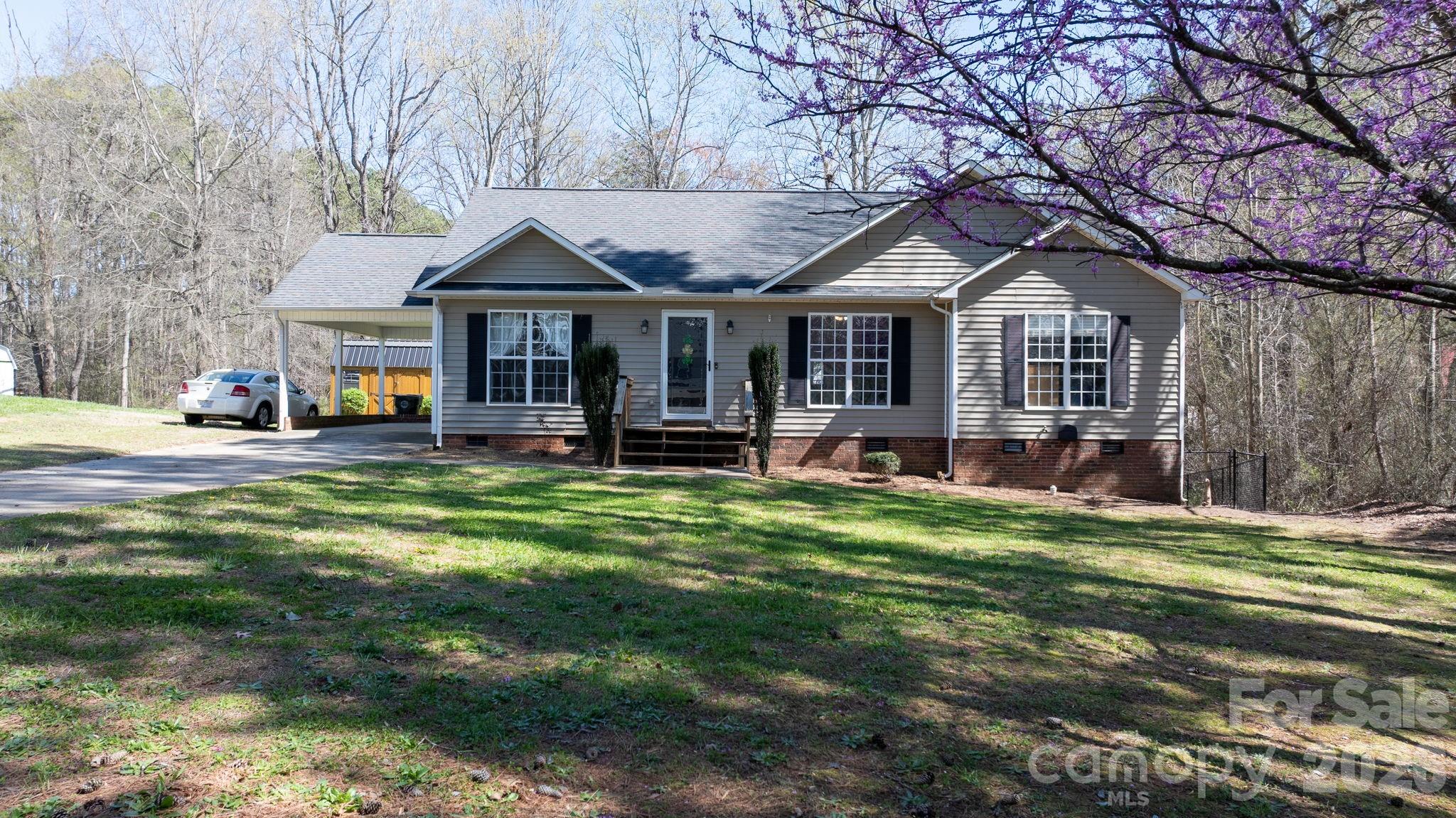 120 Wesley Court Crouse NC 28033