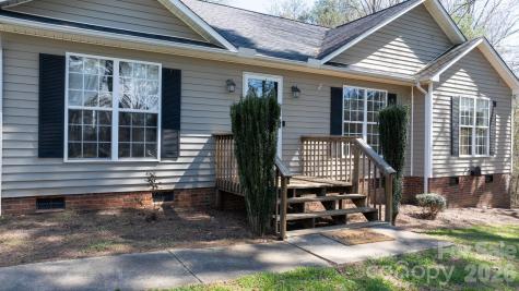 120 Wesley Court Crouse NC 28033