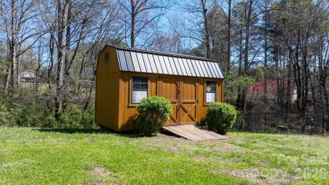 120 Wesley Court Crouse NC 28033
