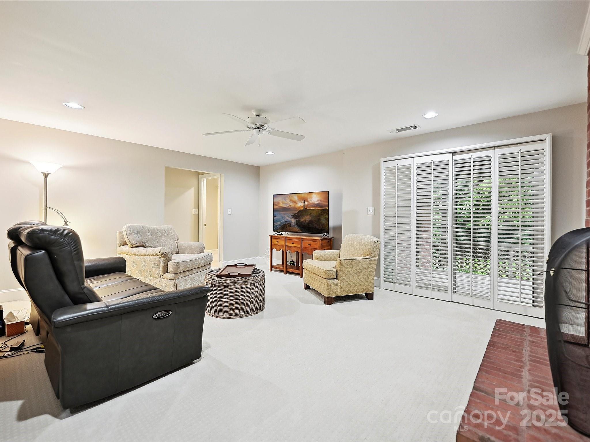 6647 Gaywind Drive Charlotte NC 28226