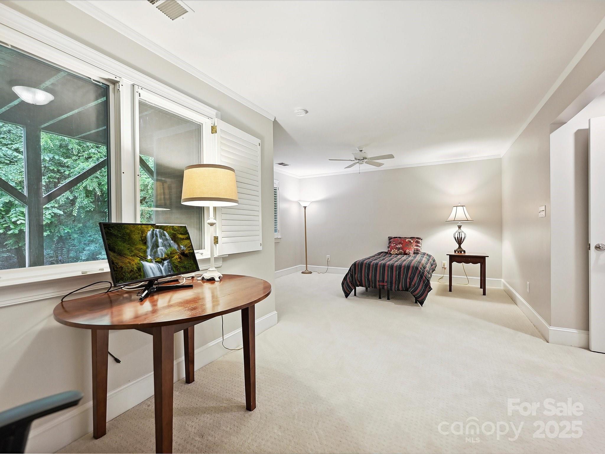 6647 Gaywind Drive Charlotte NC 28226
