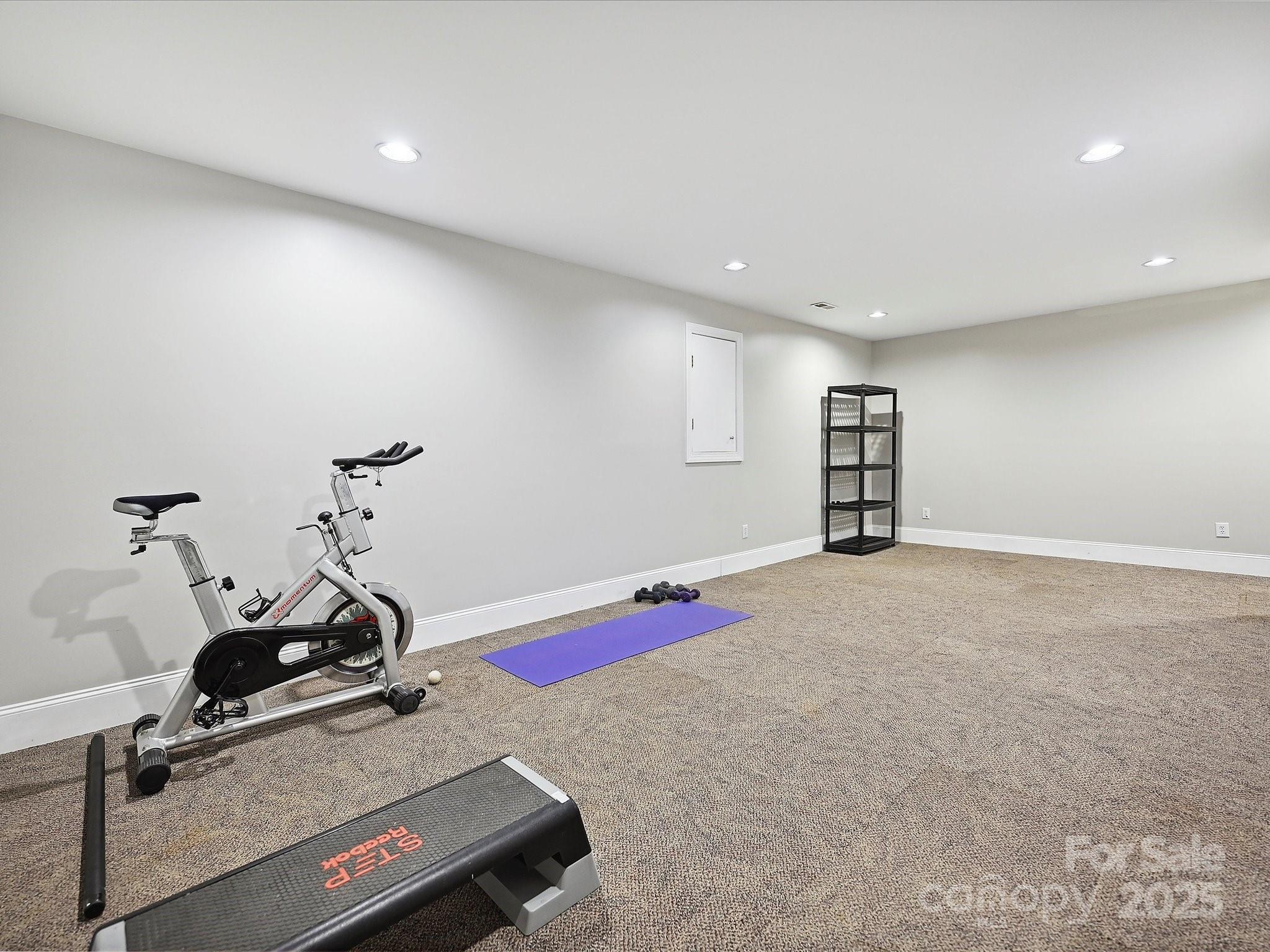 6647 Gaywind Drive Charlotte NC 28226