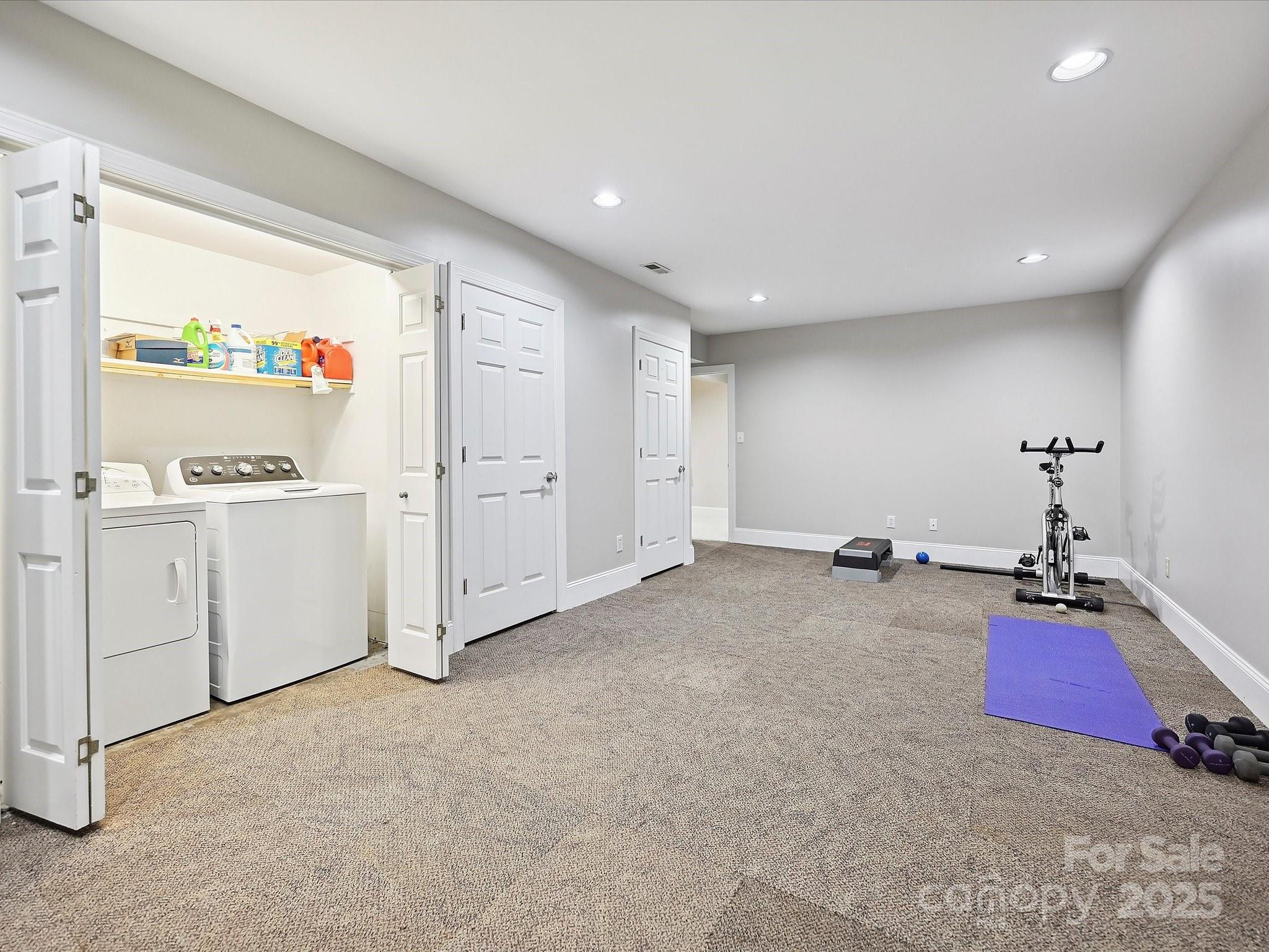 6647 Gaywind Drive Charlotte NC 28226