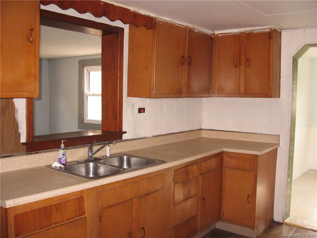 895 Bee Tree Road Swannanoa NC 28778