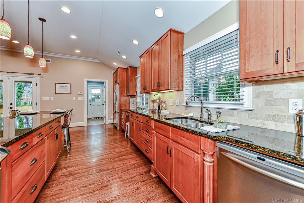 220 Scofield Road Charlotte NC 28209