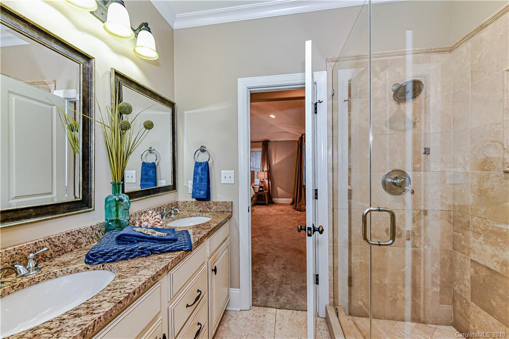 220 Scofield Road Charlotte NC 28209