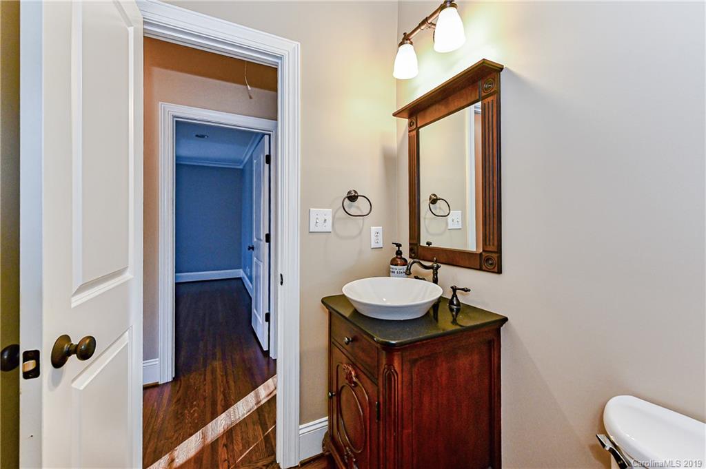 220 Scofield Road Charlotte NC 28209