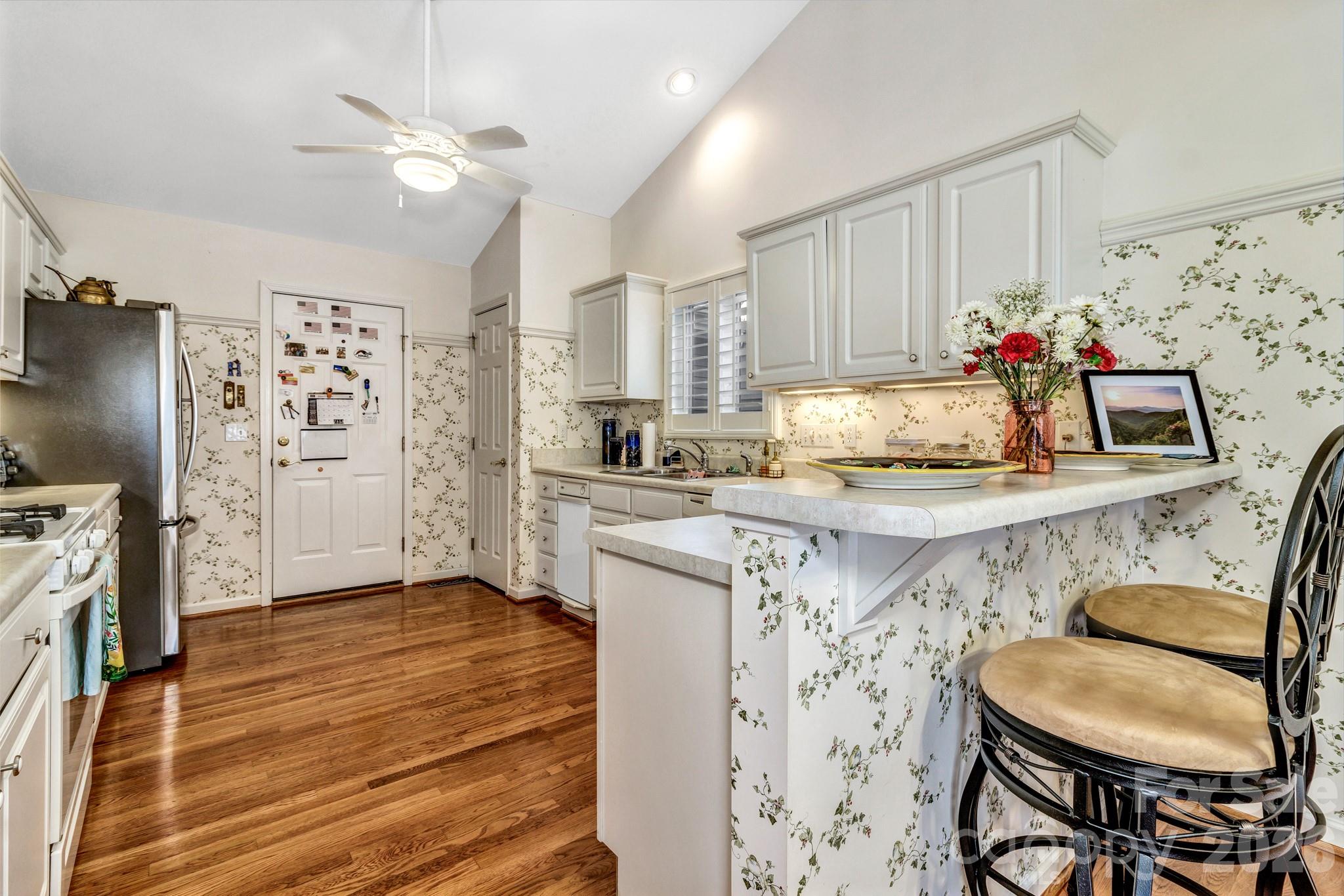 333 Charlestown Drive Hendersonville NC 28792