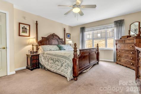 333 Charlestown Drive Hendersonville NC 28792