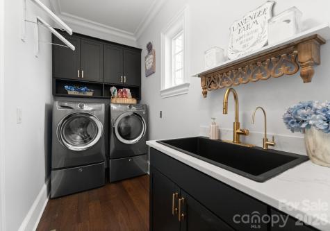 201 Cape Cod Way Mooresville NC 28117