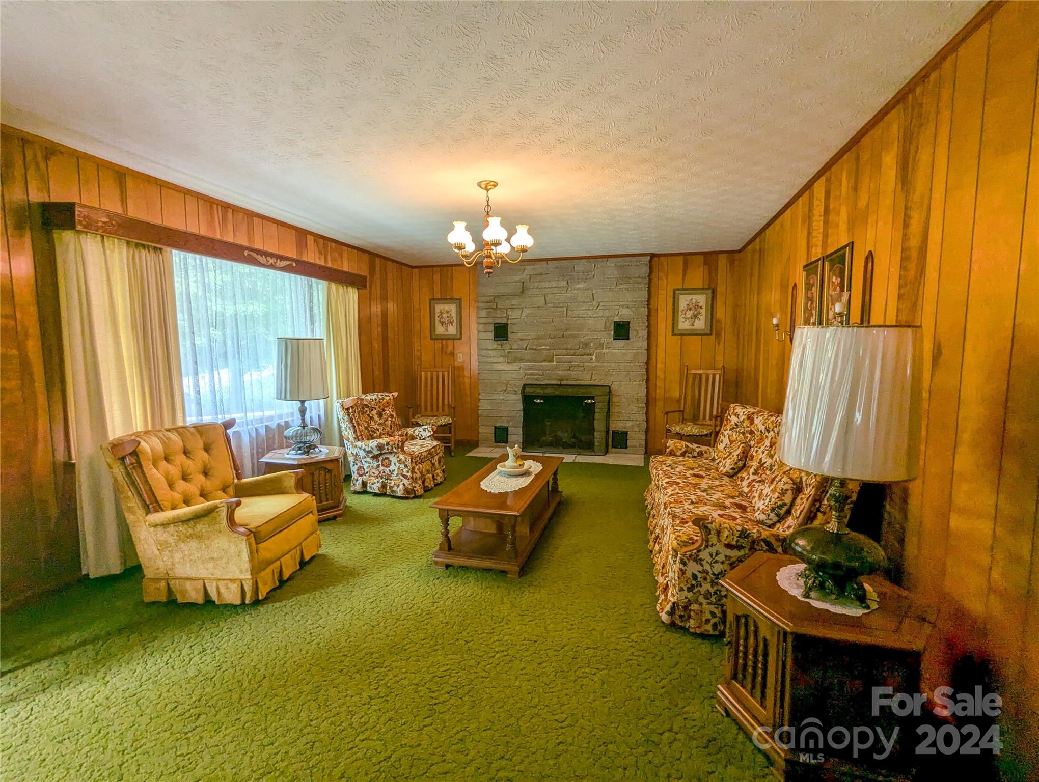 1524 Seven Mile Ridge Road Burnsville NC 28714