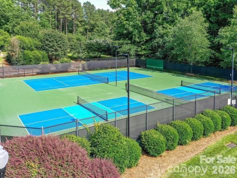 124 Whiterock Drive Mount Holly NC 28120