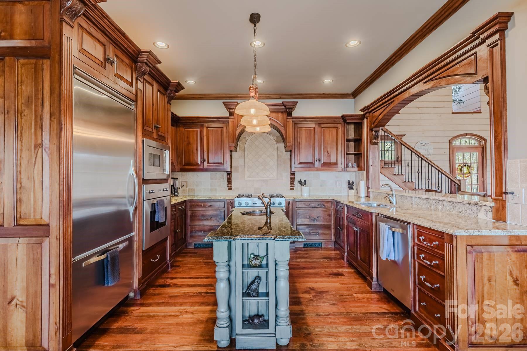 414 Trails End Bryson City NC 28713