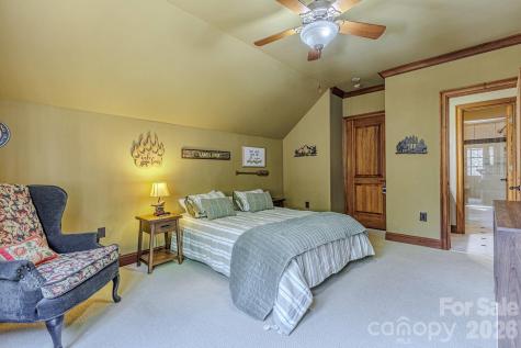 414 Trails End Bryson City NC 28713