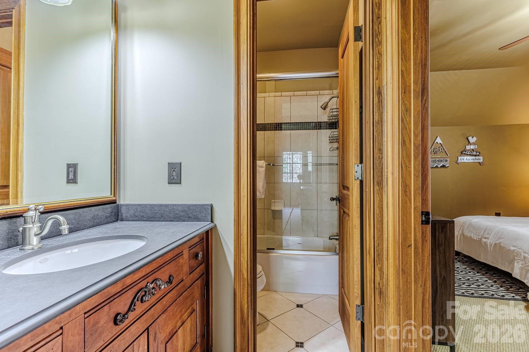 414 Trails End Bryson City NC 28713