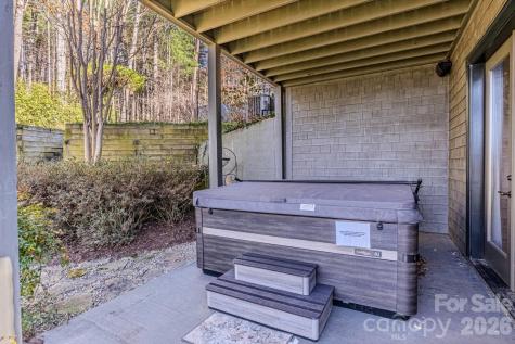 414 Trails End Bryson City NC 28713
