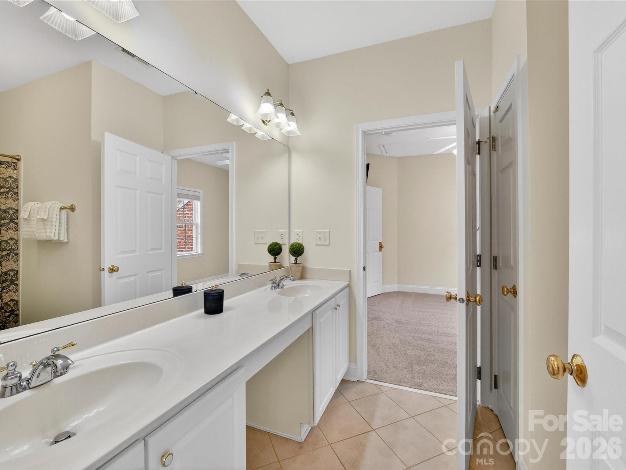 11958 Chevis Court Charlotte NC 28277