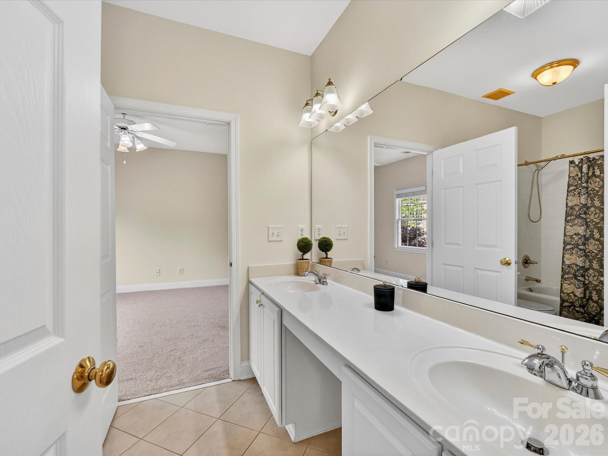 11958 Chevis Court Charlotte NC 28277