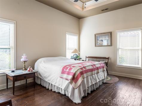 10 Pacifico Drive Asheville NC 28806