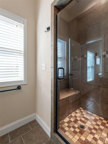 10 Pacifico Drive Asheville NC 28806