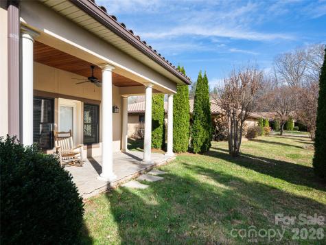 10 Pacifico Drive Asheville NC 28806