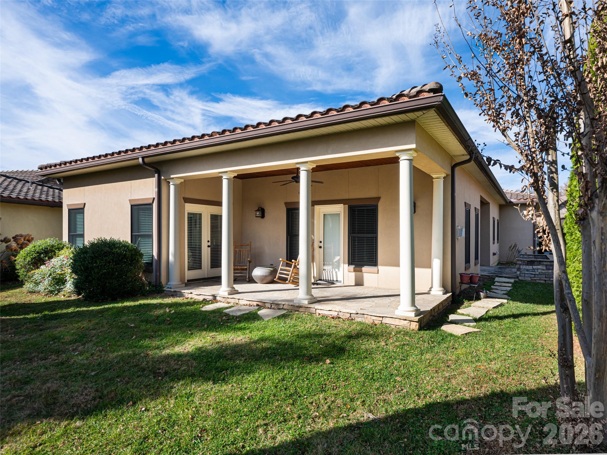 10 Pacifico Drive Asheville NC 28806