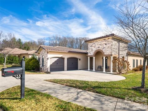 10 Pacifico Drive Asheville NC 28806