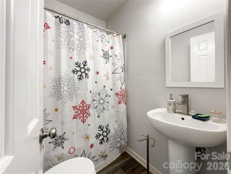 216 Winget Circle Gastonia NC 28054