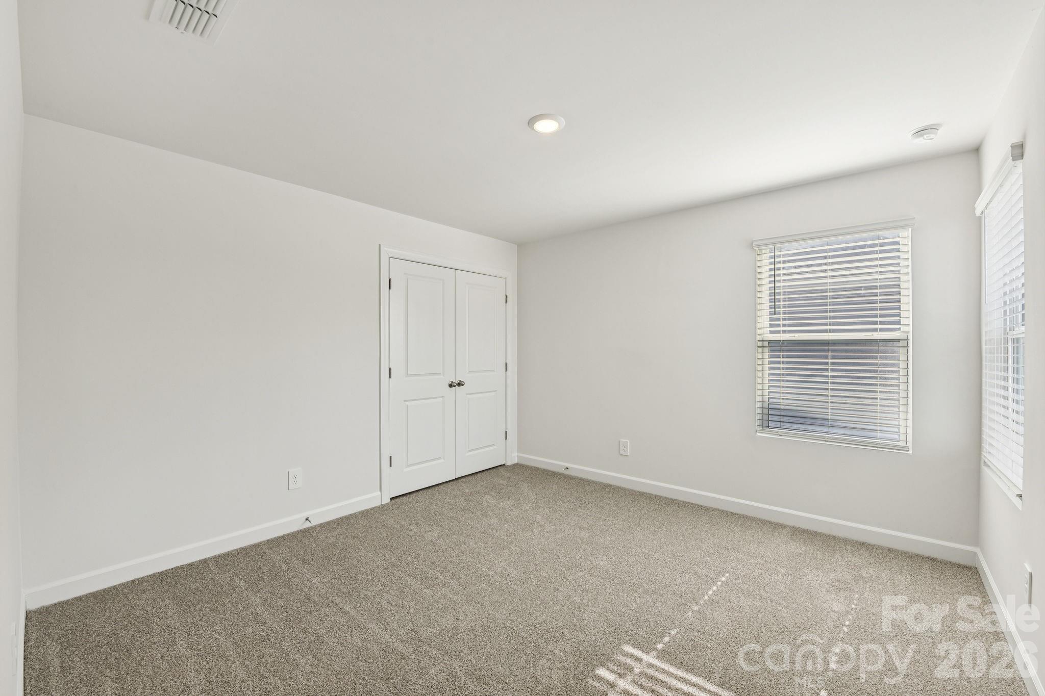 9036 Foggy Brook Loop Charlotte NC 28216