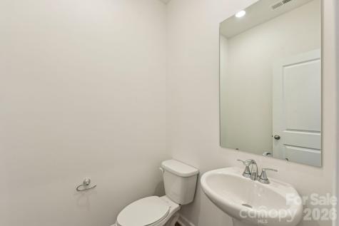 9036 Foggy Brook Loop Charlotte NC 28216
