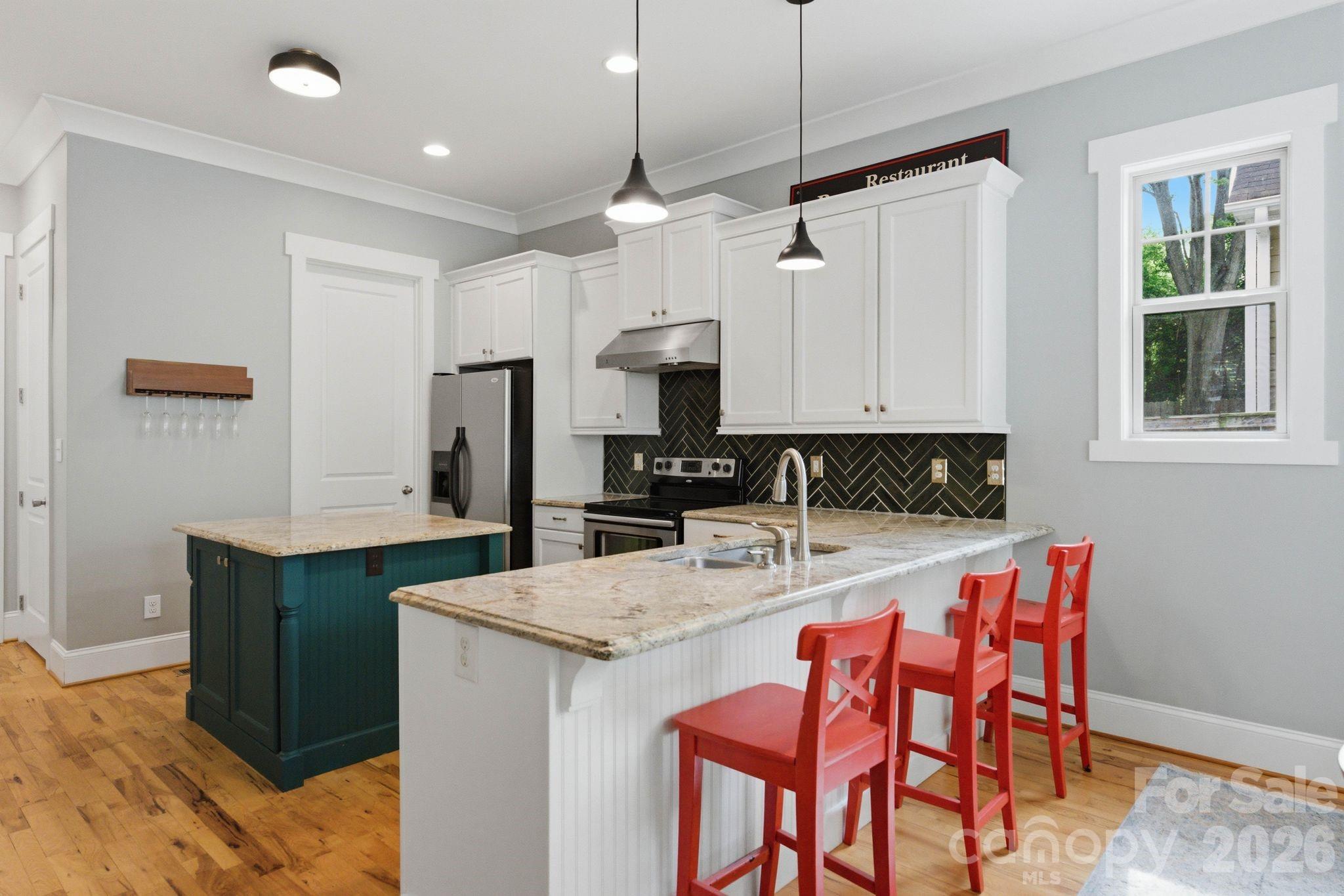 2724 Holt Street Charlotte NC 28205